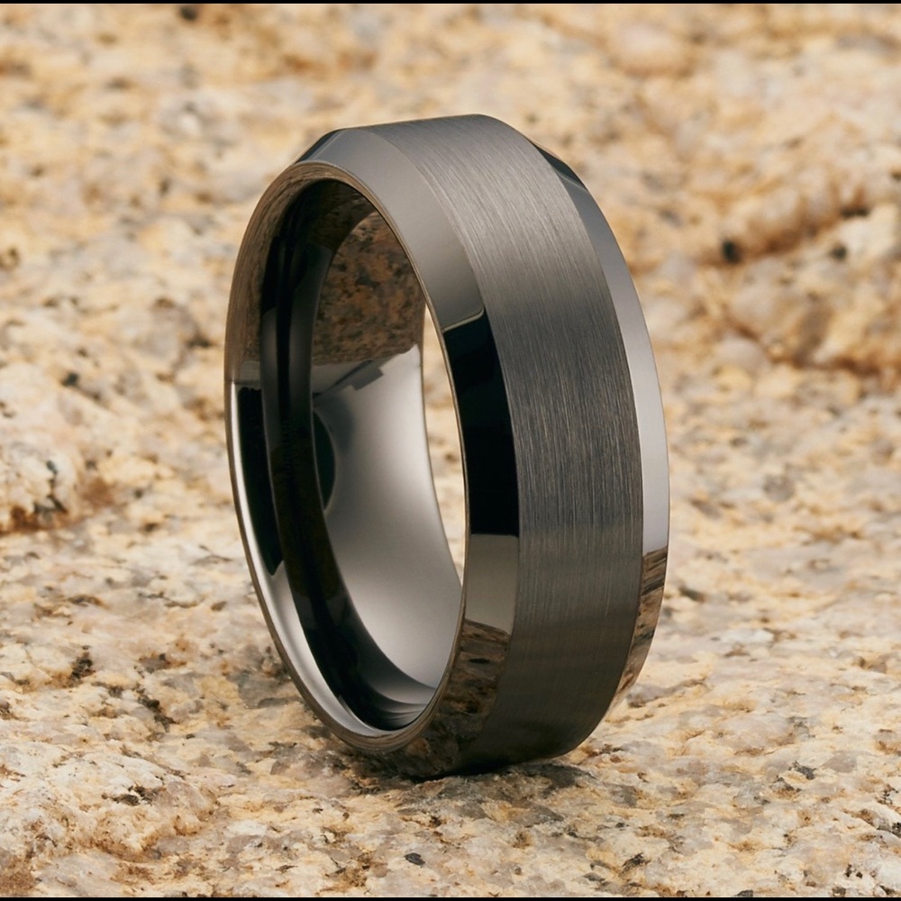 Brushed Gunmetal Tungsten Wedding/Engagement Band - Picture 2 of 3